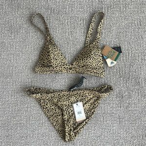 Volcolm animal print bikini